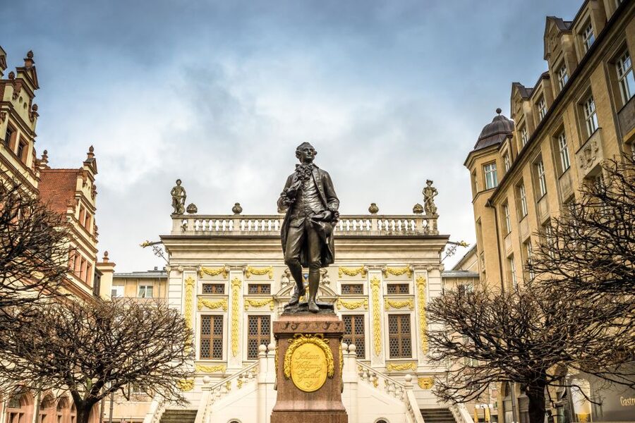 Leipzig: 2-Hour Guided Walking Tour in German - Specks Hof and the old trade center