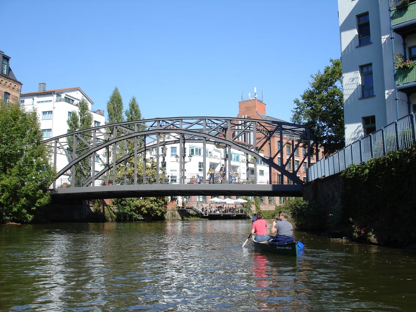 Leipzig: Floodplain Forest & City River Cruise - The German-language guide and the practical language question