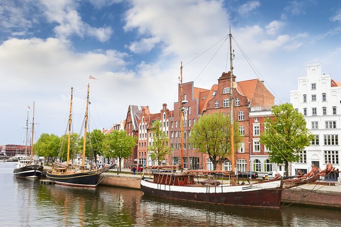 Lübeck Scavenger Hunt and Highlights Self Guided Audio Tour - Who will enjoy this most?