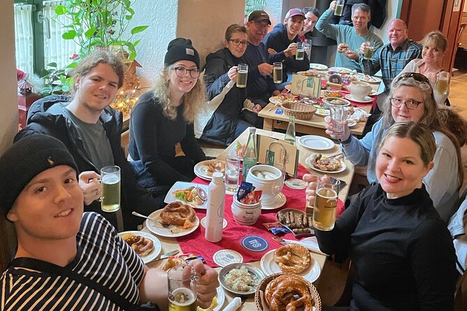 Lunch Like a Local: Munich's ORIGINAL Viktualienmarkt Food Tour - Meeting your guide at Marienplatz