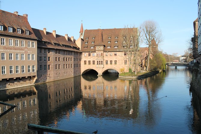 Medieval Tour in Nuremberg in Spanish - St. Lorenz and the stories behind a grand church