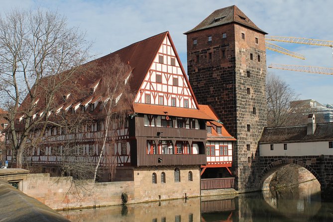 Medieval Tour in Nuremberg in Spanish - Heilig-Geist-Spital and Till Eulenspiegel