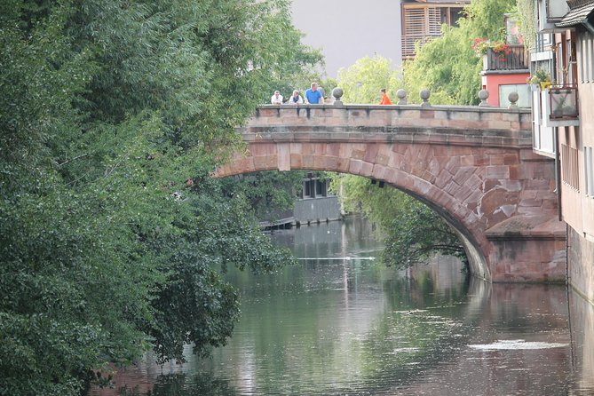 Medieval Tour in Nuremberg in Spanish - Weisser Turm and the old city defenses
