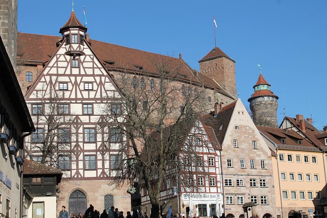 Medieval Tour in Nuremberg in Spanish - Unschlitthaus and the mystery of Kaspar Hauser