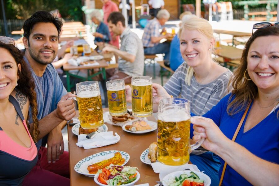 Munich: Bike Tour with Beer Garden Break - Munich’s difficult past, explained on location
