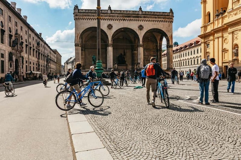Munich: Classic Guided City Tour by Bike (English Tour Only) - Hofgarten and Odeonsplatz