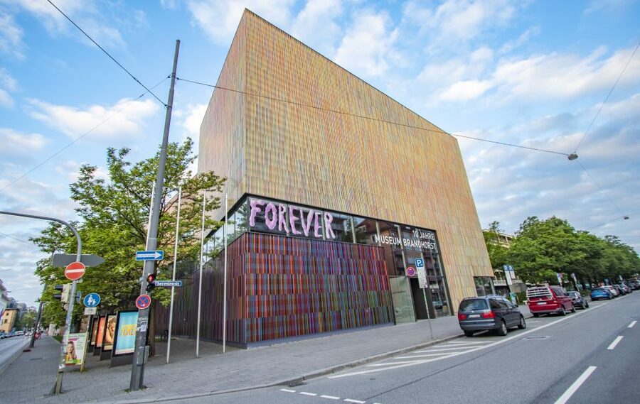 Munich: Express Walk with a Local in 90 minutes - Why the group size matters
