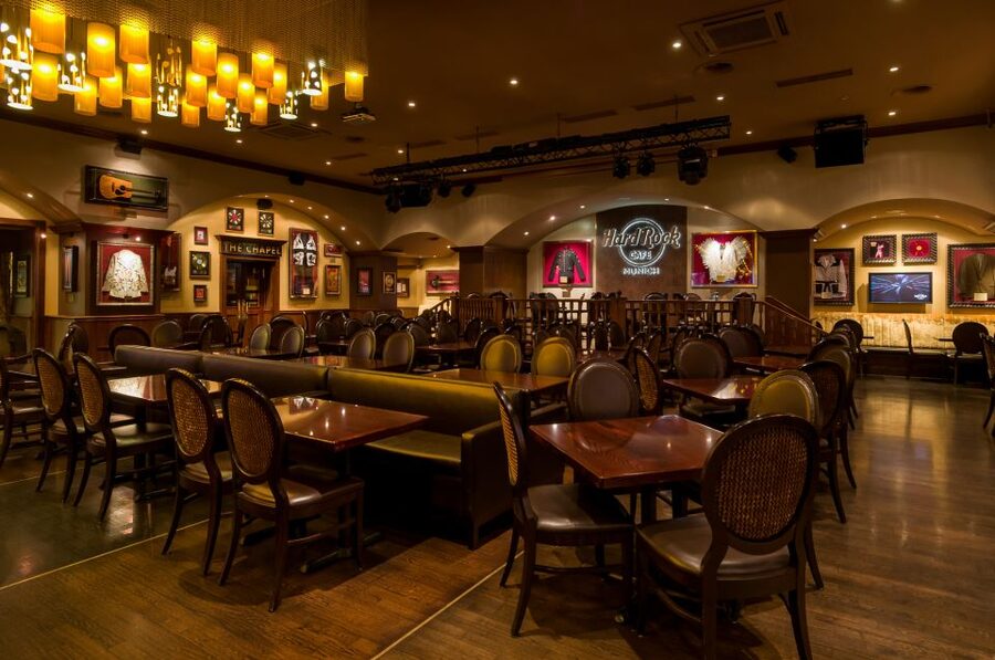 Munich: Hard Rock Cafe with Set Menu for Lunch or Dinner - Booking flexibility and practical details