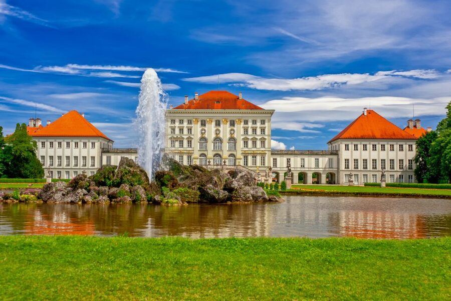 Munich Hop-On Hop-Off Tour: 1-Day or 2-Day Ticket - The upper deck, weather, and comfort