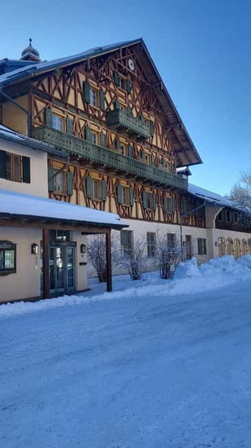 Munich: Neuschwanstein Castle and Linderhof Palace Day Trip - Booking details worth checking