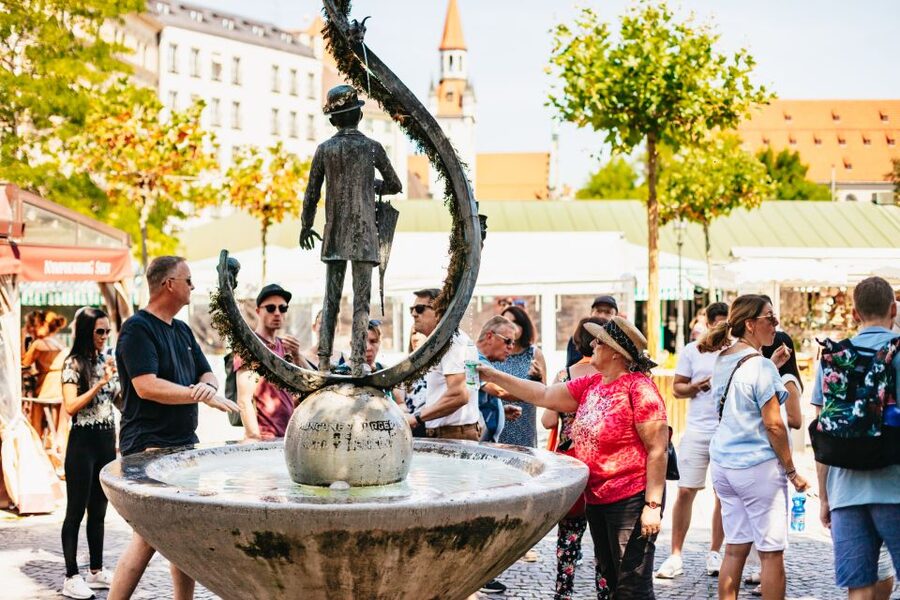 Munich: Viktualienmarkt Food Tour - Is $50 a fair price?