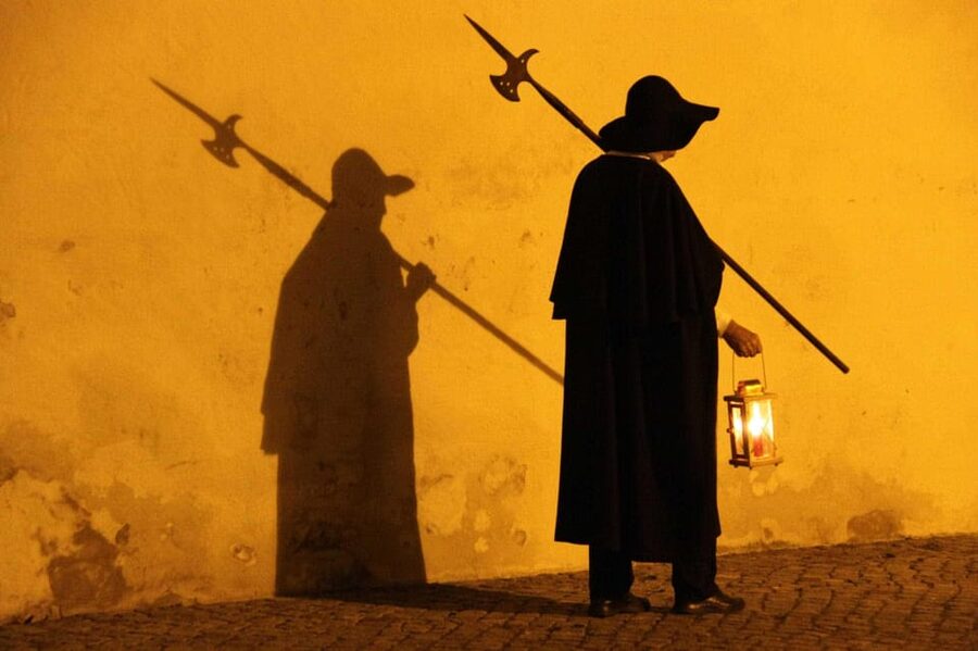 Münster: Nachtwächter-Führung (Erlebnistour) - Who will enjoy this Münster night walk?