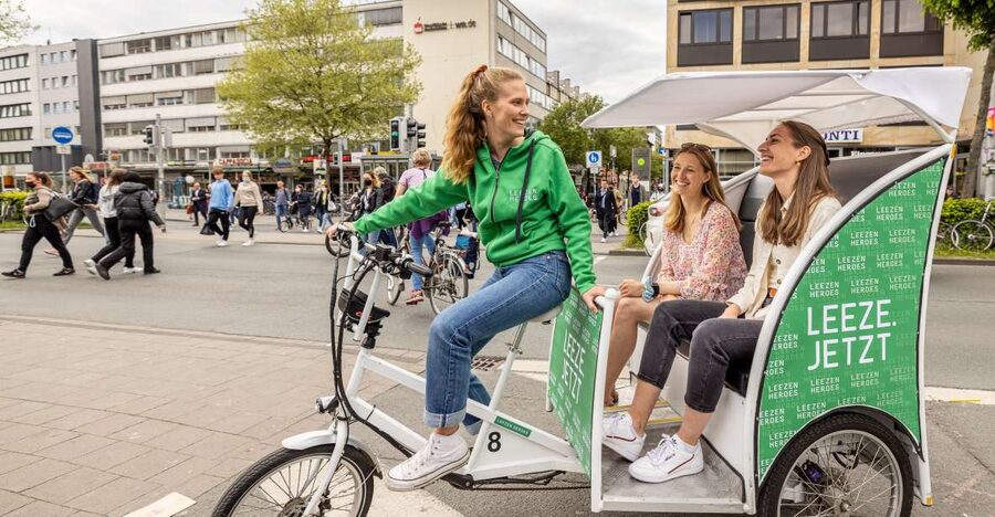 Münster: Private Guided Rickshaw City Tour - Key points to know before you book