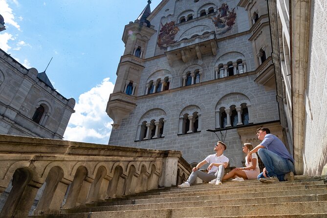 Neuschwanstein & Linderhof Castle-Fairytale Day Tour from Munich - Neuschwanstein and the walk to the hilltop