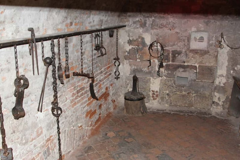 Nuremberg: Medieval Dungeons Guided Tour - The torture chamber and the hardest part of the visit
