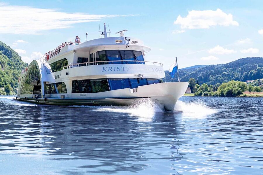 Passau: Crystal Ship Sightseeing Cruise - The Crystal Ship Is the Attraction
