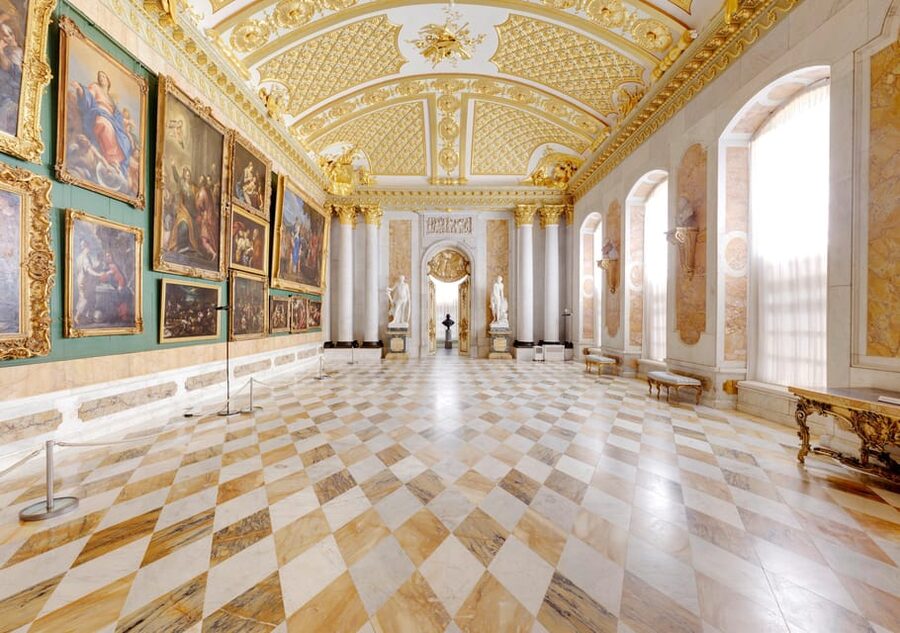 Potsdam: Sanssouci Palace and Prussian Palaces Entry Ticket - Smaller buildings that reward a slower plan