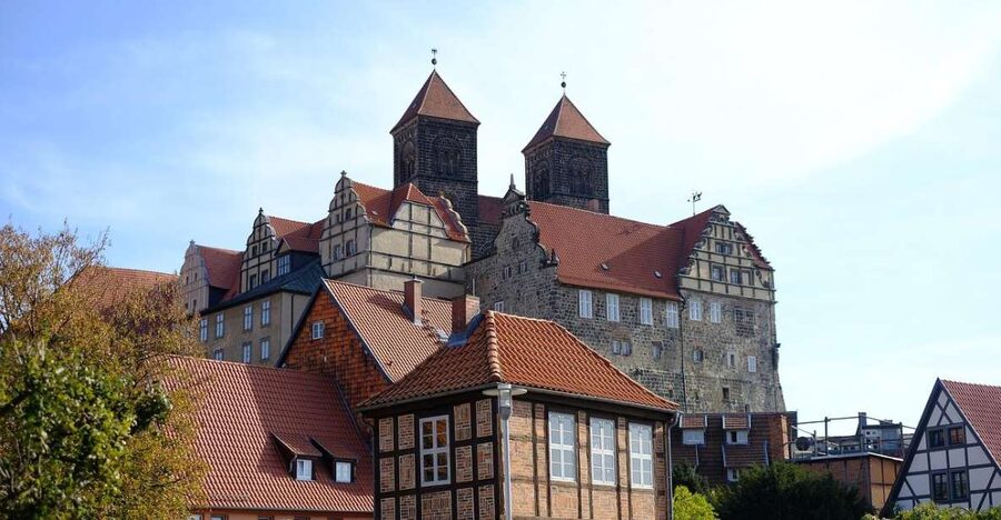 Premiumstadtführung (historische Altstadt und Schlossberg) - Medieval lanes, Schuhhof, and Hölle