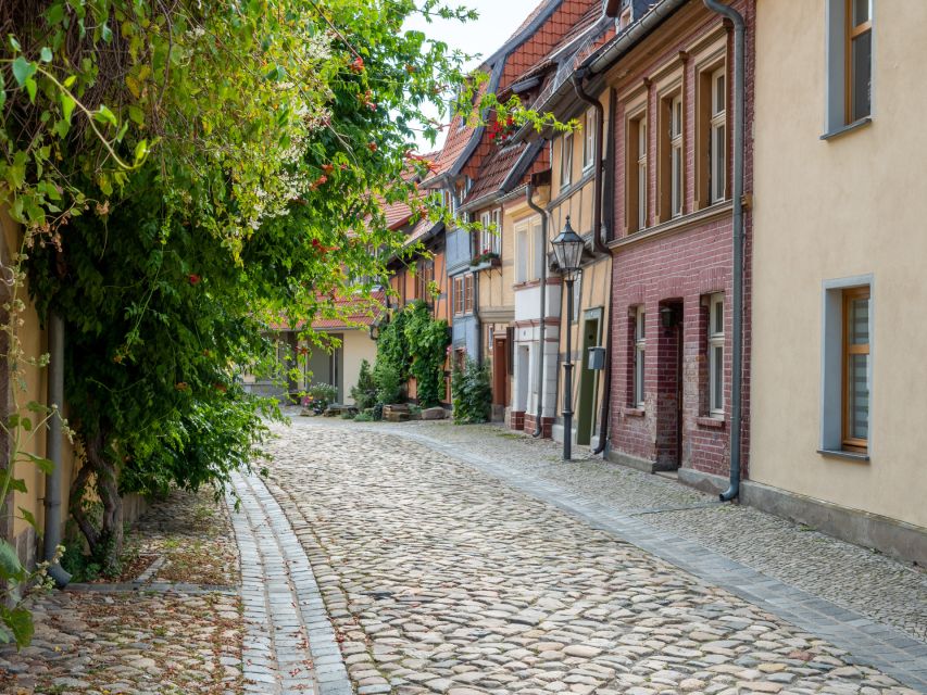 Quedlinburg: Guided City Highlights Walking Tour - Practical advice for a smoother two hours