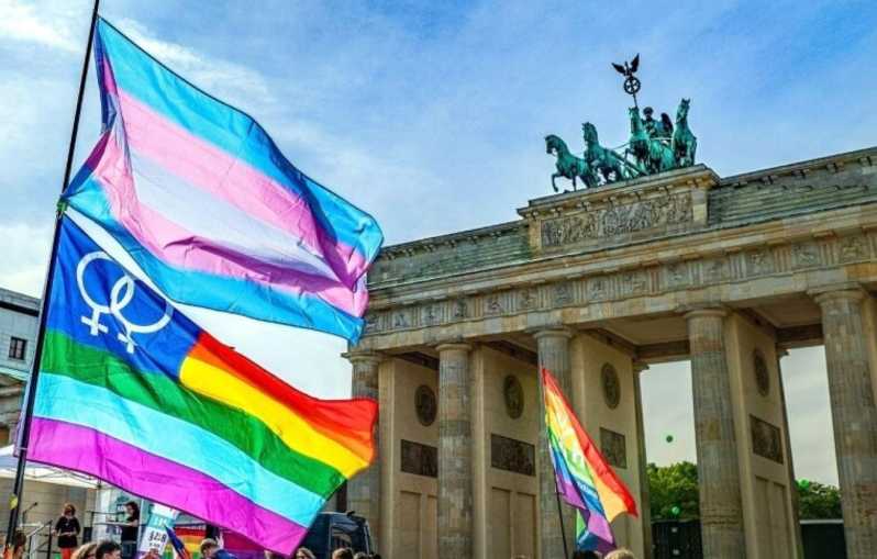 Queer Berlin Tour: Birthplace of LGBTQ+ Movements - The 1970s, Romy Haag, and Bowie’s Berlin