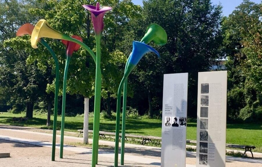Queer Berlin Tour: Birthplace of LGBTQ+ Movements - Unter den Linden and queer figures in official history