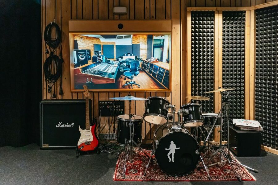 Reeperbahn: Panik City Udo Lindenberg Multimedia Experience - Making a hit at Boogie Park Studio
