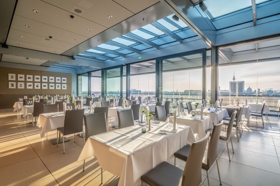 Rooftop Aperitif at Reichstag Käfer Restaurant - Walking through the glass dome