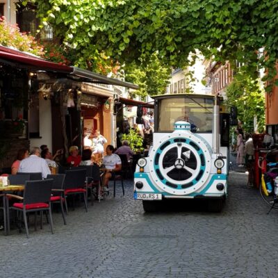 Rüdesheim sightseeing tour with the Winzerexpress