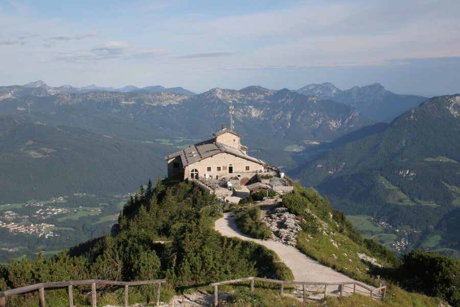 Salzburg: Private Eagle's Nest and the Sound of Music Tour - Reaching the Eagles Nest at Obersalzberg