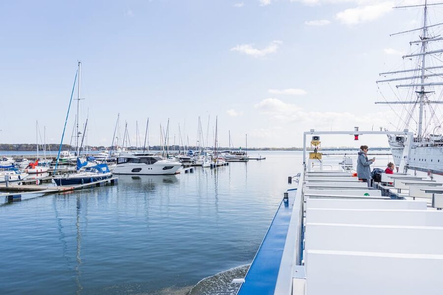 Stralsund: 1-Hour Harbor Cruise - Returning along Stralsund’s waterfront