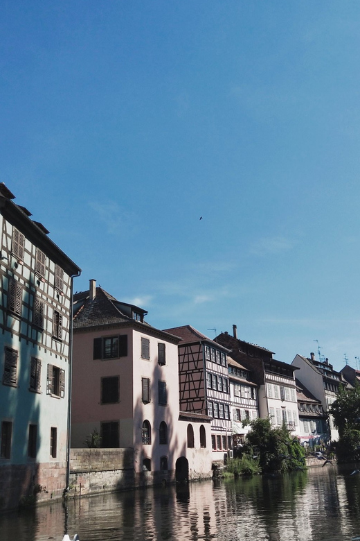 Strasbourg: Private City Sightseeing Boat Tour - The two-hour route and the Vauban Dam