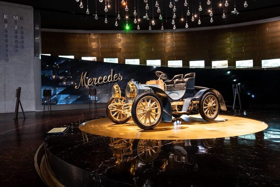 Stuttgart: Mercedes-Benz Museum Entry Ticket - The Collection route for design, purpose, and variety