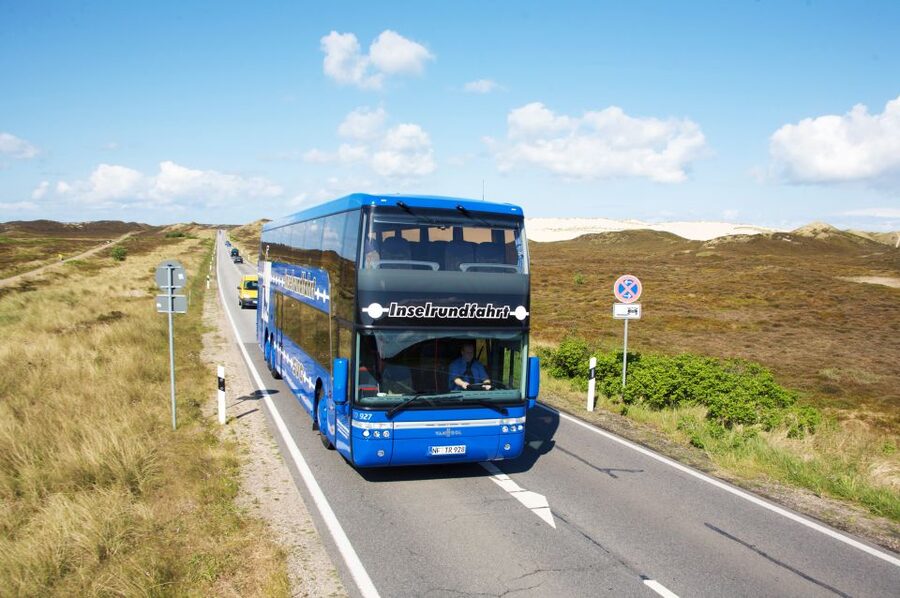 Sylt: Guided Island Tour by Bus with Sylt Highlights - From Westerland through Wenningstedt and Kampen