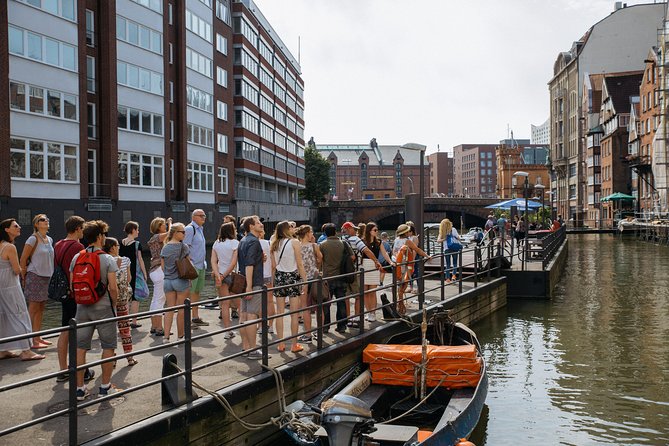 The Local Tour of Hamburg Historic Centre - Deichstrasse, old houses, and Hamburg food