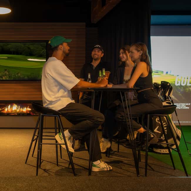 The Ultimate Berlin Golf Bar for Groups, Games & Good Times - The Games That Keep Beginners Involved