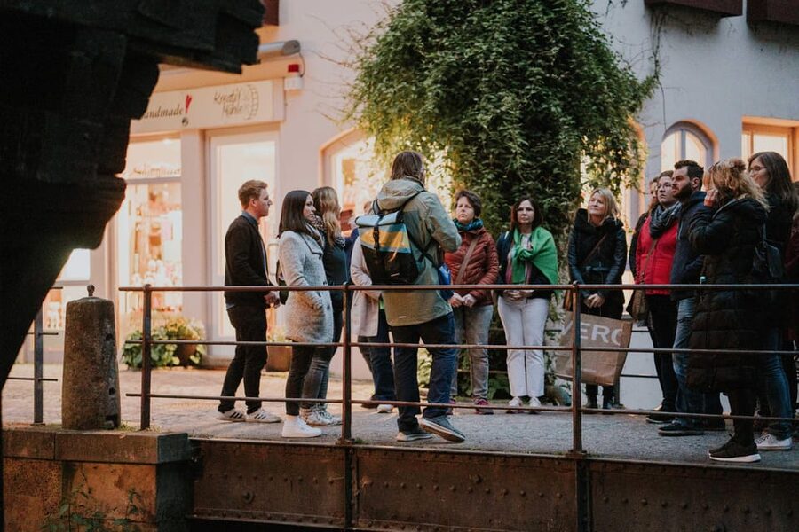 Ulm: Evening stroll through the old town - How the guide shapes the evening