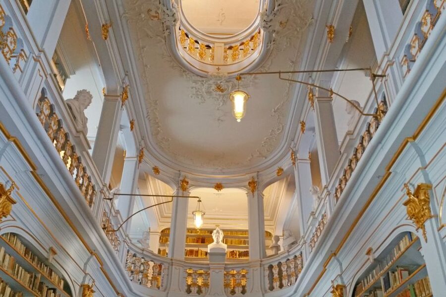 Weimar: Scavenger Hunt Self-Guided Walking Tour - Why the flexible format matters